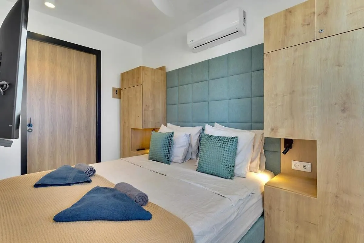 Villa Valena Apartment 6 With Cooling Pool 克拉伦代克 0*,